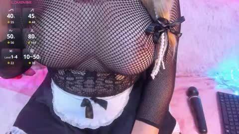 Snapshot of yourgirl11555 chatting on September 30, 2025, 12:10 pm Liza online show from September 30, 2025, 12:10 pm