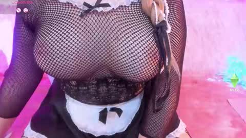 Snapshot of yourgirl11555 chatting on October 17, 2025, 4:26 am Liza online show from October 17, 2025, 4:26 am