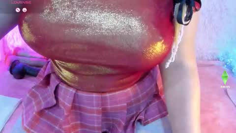 Snapshot of yourgirl11555 chatting on October 20, 2025, 5:19 am Liza online show from October 20, 2025, 5:19 am