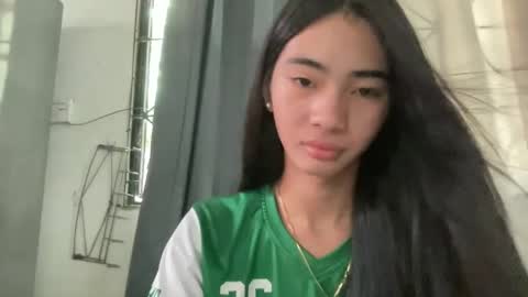 yourgirlsweet_kishia online show from June 6, 2026, 12:27 am