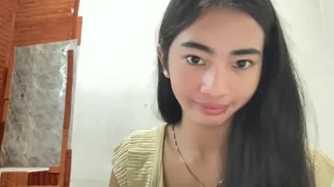 yourgirlsweet_kishia online show from June 14, 2026, 2:24 am