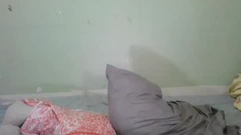 Snapshot of yourgoaldigger chatting on January 22, 2025, 10:29 am mimi online show from January 22, 2025, 10:29 am