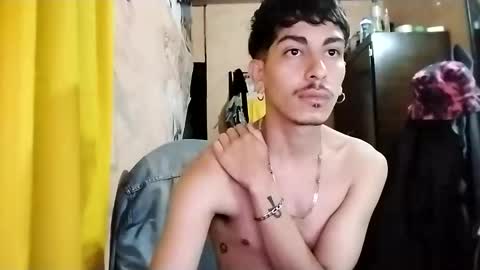 Snapshot of yourgodzeus chatting on March 12, 2025, 9:34 am yourgodzeus online show from March 12, 2025, 9:34 am