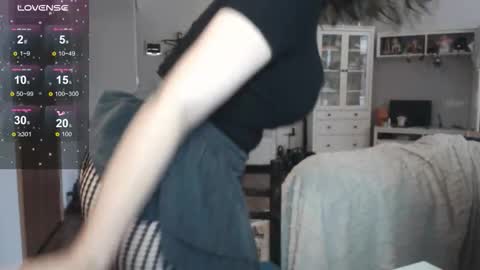 Snapshot of yourhanna_ chatting on September 29, 2025, 12:54 pm hanna online show from September 29, 2025, 12:54 pm