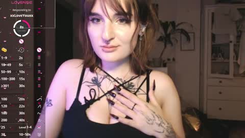 Snapshot of yourhanna_ chatting on May 21, 2026, 9:44 pm hanna online show from May 21, 2026, 9:44 pm