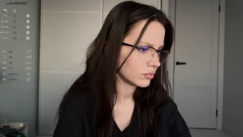 Aida online show from February 23, 2025, 11:44 am