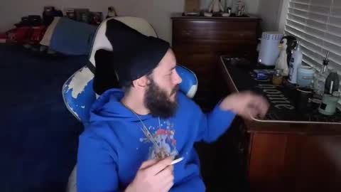 Sh online show from November 25, 2025, 8:20 pm