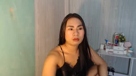 Snapshot of yourhottie_winxxx chatting on May 12, 2026, 11:02 pm Mauie online show from May 12, 2026, 11:02 pm