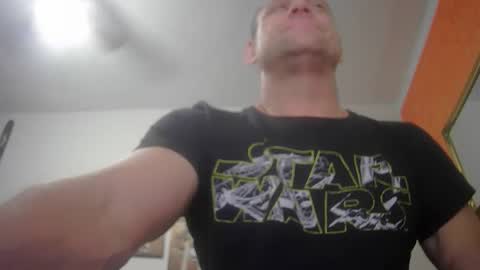 Snapshot of yourhusband987 chatting on October 27, 2025, 12:20 pm yourhusband987 online show from October 27, 2025, 12:20 pm