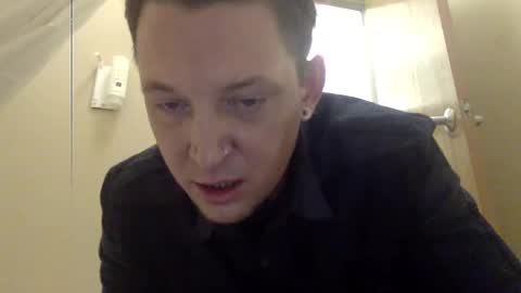 Kaitie Cummings online show from March 18, 2026, 5:43 am