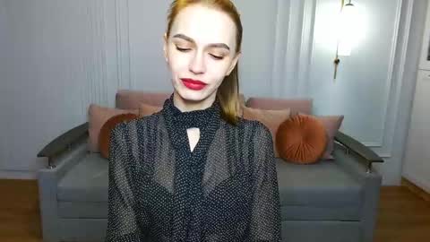 Snapshot of yourladysunshine chatting on February 6, 2025, 7:56 am Ksyusha online show from February 6, 2025, 7:56 am