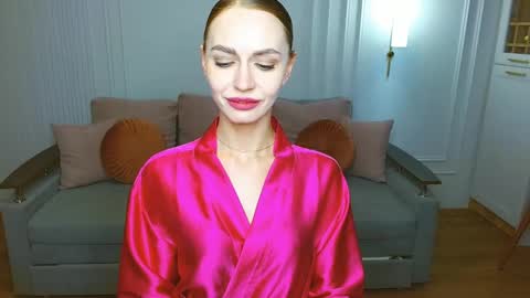 Snapshot of yourladysunshine chatting on February 14, 2025, 2:33 pm Ksyusha online show from February 14, 2025, 2:33 pm