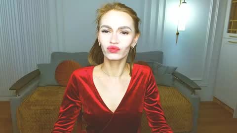 Snapshot of yourladysunshine chatting on February 23, 2025, 5:45 am Ksyusha online show from February 23, 2025, 5:45 am