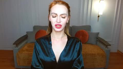 Snapshot of yourladysunshine chatting on February 24, 2025, 4:26 pm Ksyusha online show from February 24, 2025, 4:26 pm