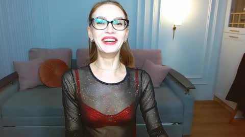 Snapshot of yourladysunshine chatting on March 1, 2025, 12:23 pm Ksyusha online show from March 1, 2025, 12:23 pm