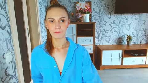 Snapshot of yourladysunshine chatting on September 9, 2025, 7:08 am Ksyusha online show from September 9, 2025, 7:08 am