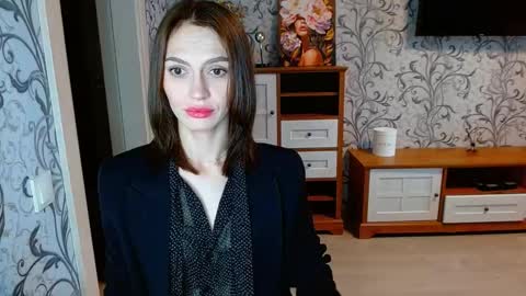 Snapshot of yourladysunshine chatting on October 3, 2025, 7:49 am Ksyusha online show from October 3, 2025, 7:49 am
