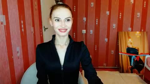 Snapshot of yourladysunshine chatting on November 10, 2025, 7:07 am Ksyusha online show from November 10, 2025, 7:07 am