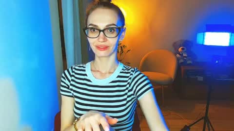 Ksyusha online show from April 1, 2026, 6:05 pm