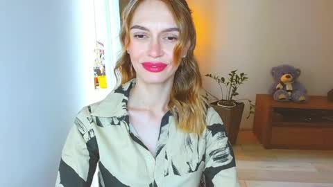 Snapshot of yourladysunshine chatting on May 29, 2026, 7:50 am Ksyusha online show from May 29, 2026, 7:50 am