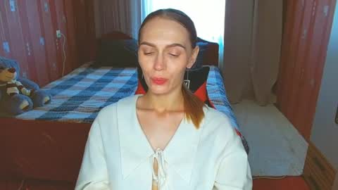 Snapshot of yourladysunshine chatting on June 27, 2026, 12:22 pm Ksyusha online show from June 27, 2026, 12:22 pm