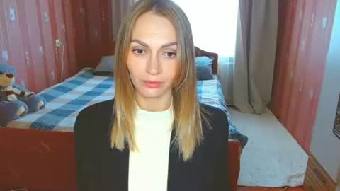 Snapshot of yourladysunshine chatting on July 4, 2026, 6:52 am Ksyusha online show from July 4, 2026, 6:52 am