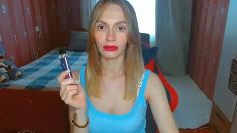 Snapshot of yourladysunshine chatting on July 9, 2026, 6:50 am Ksyusha online show from July 9, 2026, 6:50 am