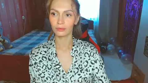 Snapshot of yourladysunshine chatting on July 12, 2026, 6:04 am Ksyusha online show from July 12, 2026, 6:04 am