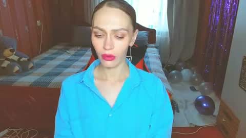 Snapshot of yourladysunshine chatting on July 13, 2026, 7:00 am Ksyusha online show from July 13, 2026, 7:00 am
