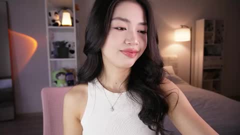 Snapshot of yourlittlesunrise_ chatting on May 21, 2026, 4:30 am yourlittlesunrise_ online show from May 21, 2026, 4:30 am