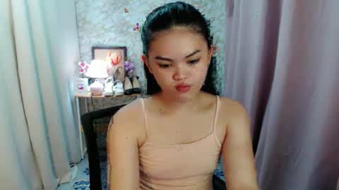 your lovely Dina online show from April 5, 2026, 1:47 am