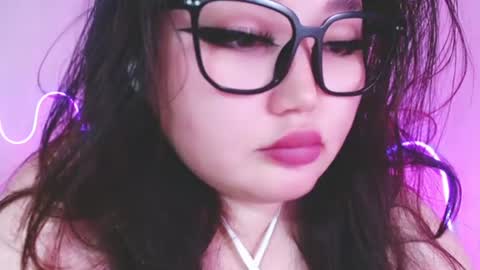 Amina online show from August 1, 2026, 7:02 pm