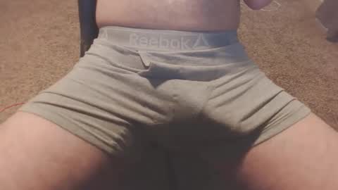 Snapshot of yourmomma00 chatting on October 23, 2025, 9:24 pm yourmomma00 online show from October 23, 2025, 9:24 pm