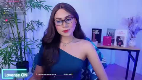 Snapshot of yournaughty_poxysweet chatting on June 19, 2026, 10:19 am poxy online show from June 19, 2026, 10:19 am