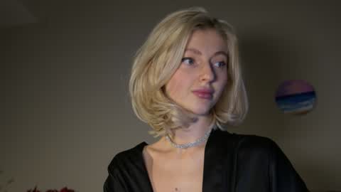 Snapshot of yournaughtymiss chatting on December 15, 2024, 3:45 am Eva online show from December 15, 2024, 3:45 am