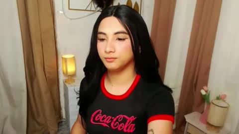 Snapshot of yourpretty_drea chatting on November 27, 2025, 2:02 am Dreaa online show from November 27, 2025, 2:02 am