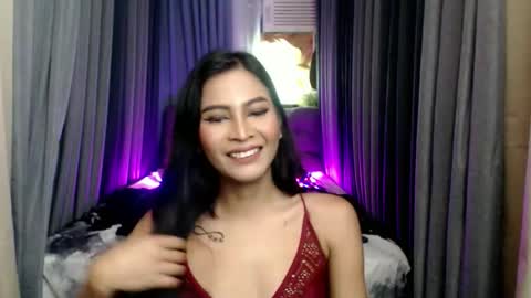 Snapshot of yourprettybella_ts chatting on November 10, 2025, 10:31 pm yourprettybella_ts online show from November 10, 2025, 10:31 pm
