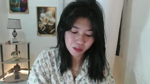 Snapshot of yourprettytrish chatting on February 13, 2025, 6:27 pm Trish online show from February 13, 2025, 6:27 pm