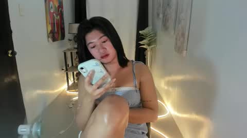 Snapshot of yourprettytrish chatting on September 19, 2025, 7:58 pm Trish online show from September 19, 2025, 7:58 pm