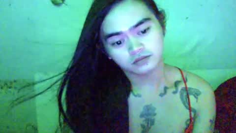 yourprincessthea online show from June 12, 2026, 7:51 am