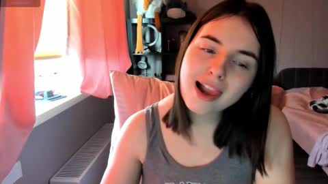 Snapshot of yourraccoon chatting on February 5, 2026, 9:03 am Jenny online show from February 5, 2026, 9:03 am