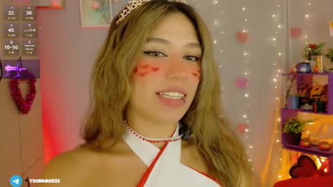 Isabella but you can call me Isa .-. online show from May 11, 2026, 4:51 am