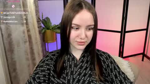 yours fetish mary online show from April 11, 2026, 7:45 am