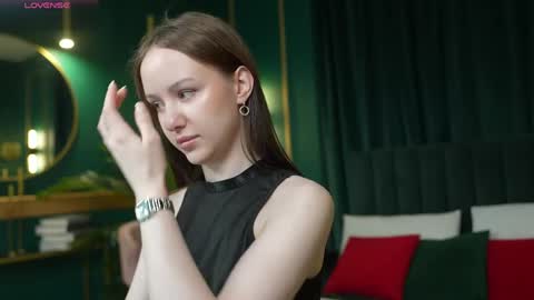 yours fetish mary online show from April 30, 2026, 4:08 am