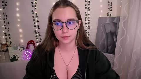 Happy online show from October 16, 2025, 7:31 am