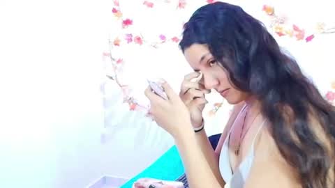 Snapshot of yoursexy18lover chatting on June 14, 2026, 6:59 am Lina and roberth online show from June 14, 2026, 6:59 am