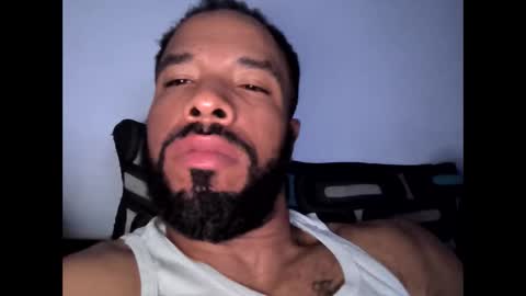 Snapshot of yoursexydaddy79 chatting on October 19, 2025, 8:04 am mother fucker online show from October 19, 2025, 8:04 am