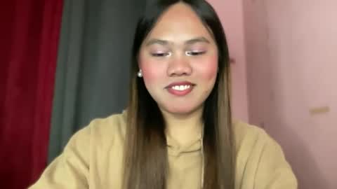 yourspecialgirl_rhea online show from February 19, 2026, 6:15 pm