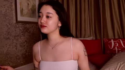 Bella online show from June 25, 2026, 3:06 am