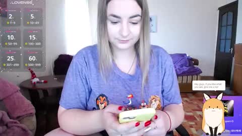 Snapshot of yourswetiegirl chatting on November 13, 2025, 8:35 am Sofia online show from November 13, 2025, 8:35 am